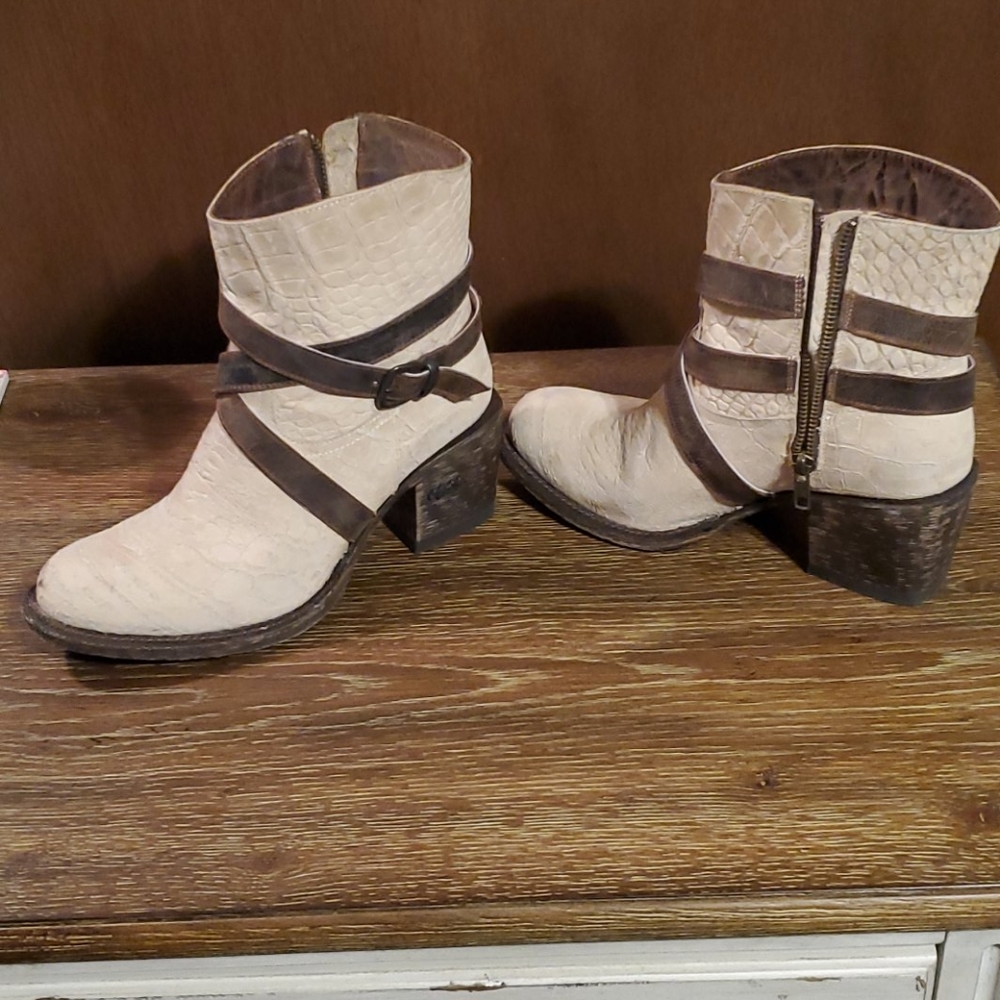 Miss Macie boots